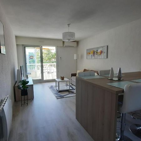 Pin-Rolland - Appartement 2 Chambres A 400M De La Plage سانت-ماندرييه-سور-مير المظهر الخارجي الصورة