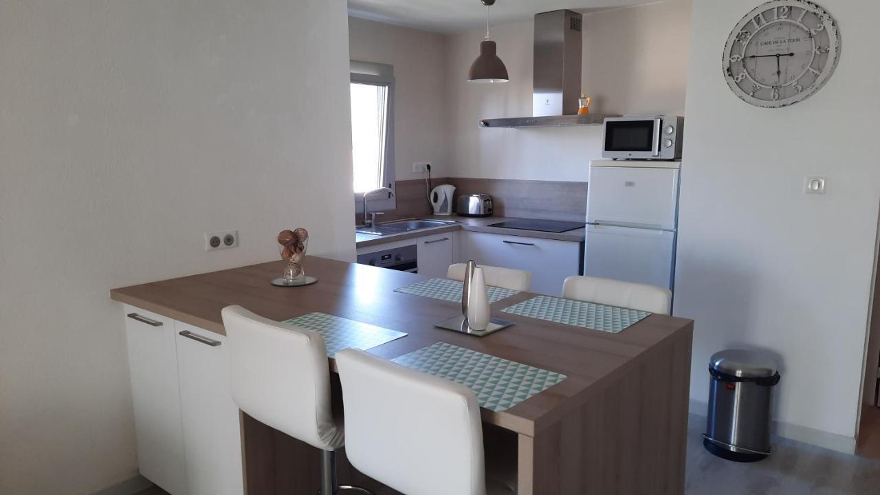 Pin-Rolland - Appartement 2 Chambres A 400M De La Plage سانت-ماندرييه-سور-مير المظهر الخارجي الصورة